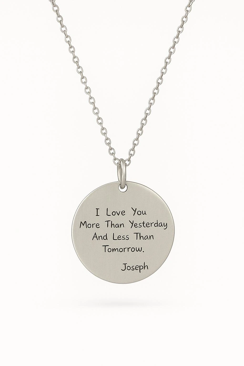 Kişiselleştirilebilir Oval Plaque Necklace