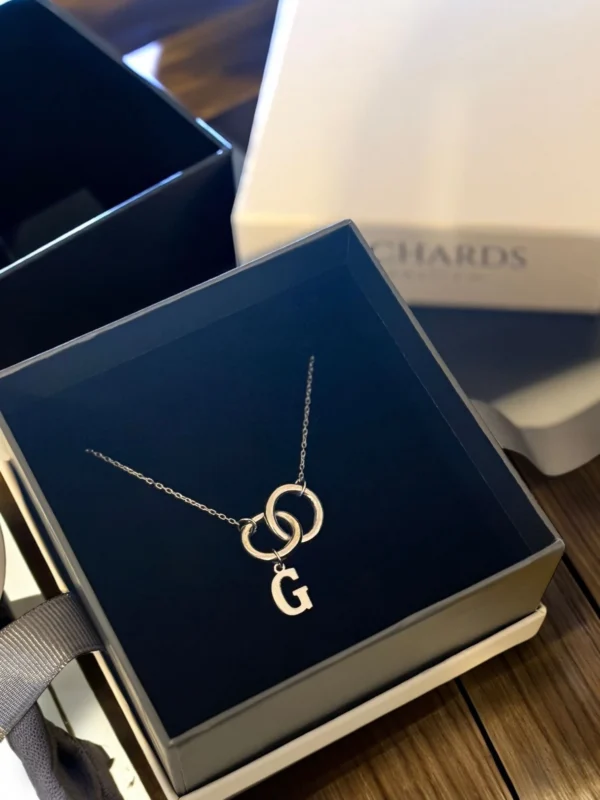 Sonsuz Bağ Bound Harf Kolye Gümüş